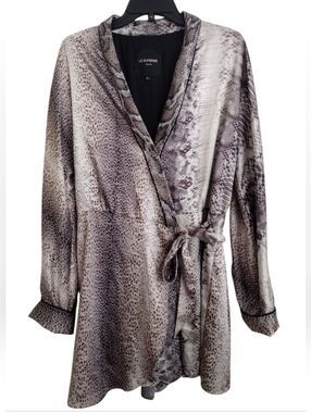 Le Superbe Snake Print Satin Kimono Wrap Style Romper Taupe/Gray/Tan Size 12
